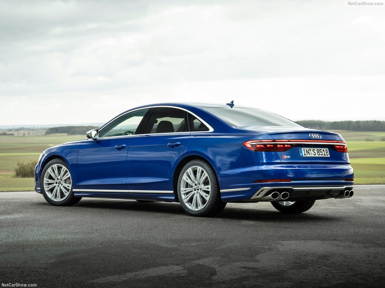 Audi S8